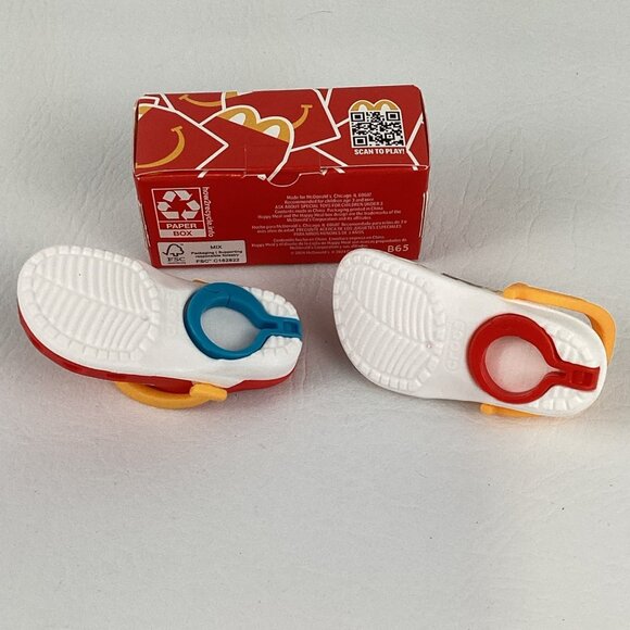 McDonald's Happy Meal Toy Crocs Mini Keychain Backpack Clip Mini Sandals 2024 - Picture 5 of 6